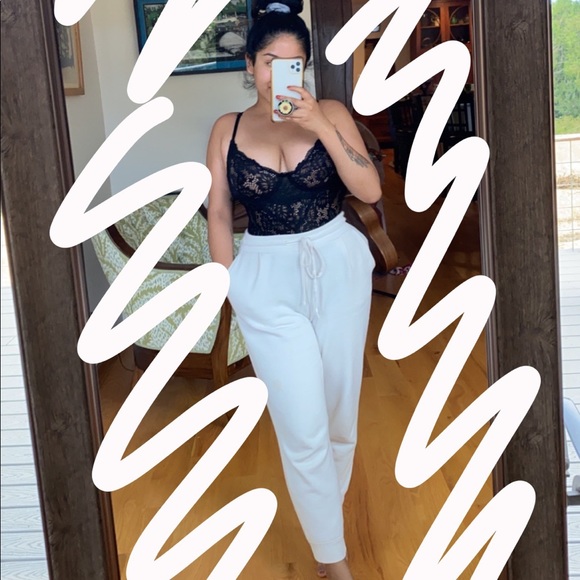 Meet your Posher, Maria - Picture 1 of 1